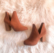 Call it Spring Brown Vegan Heeled Booties Sz 8